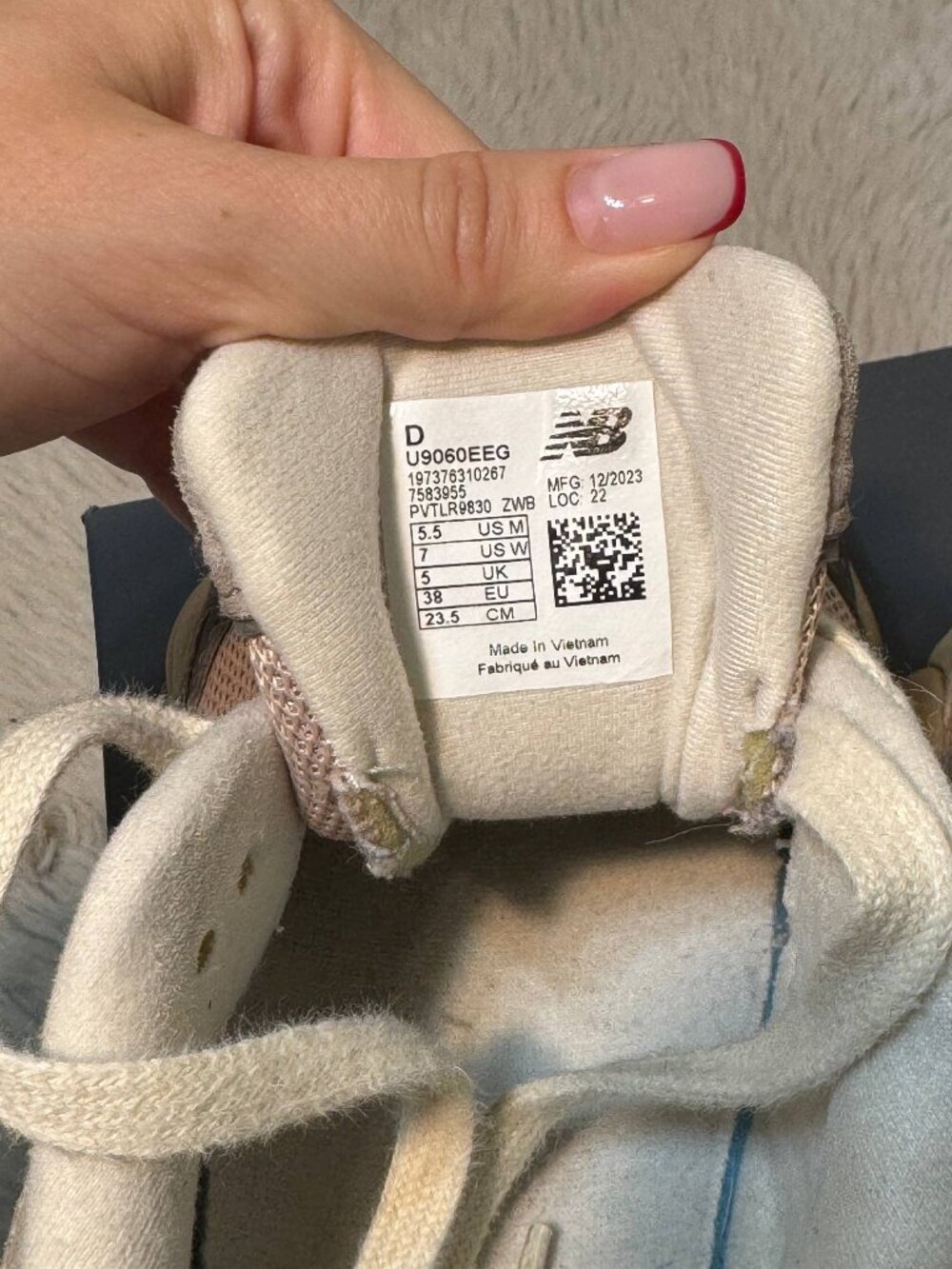 New Balance 9060 Driftwood Castlerock Sneakers US 7 - Picture 4 of 5